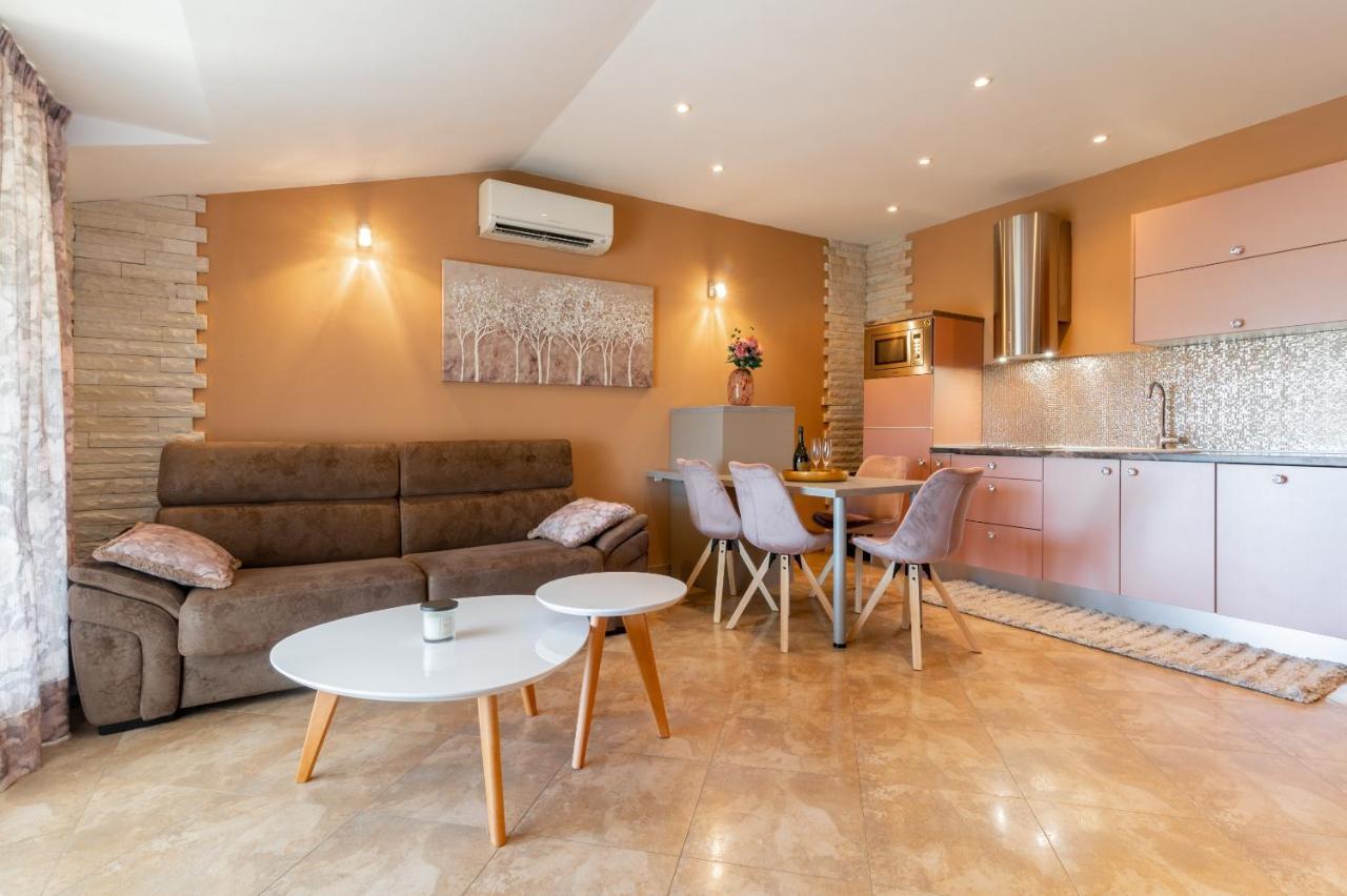 Deluxe Suite Bambi With Panoramic View Zadar Eksteriør billede